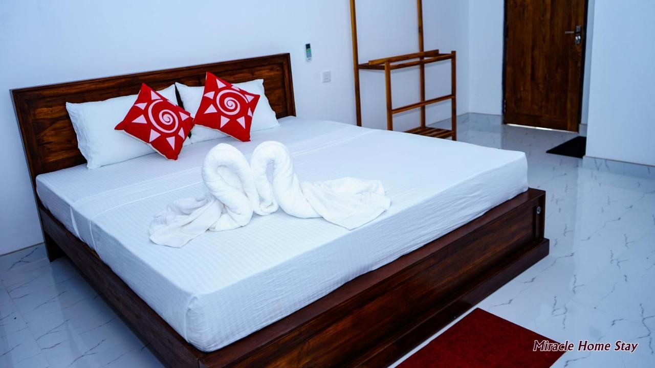 Miracle Home Stay ดัมบูลลา ภายนอก รูปภาพ