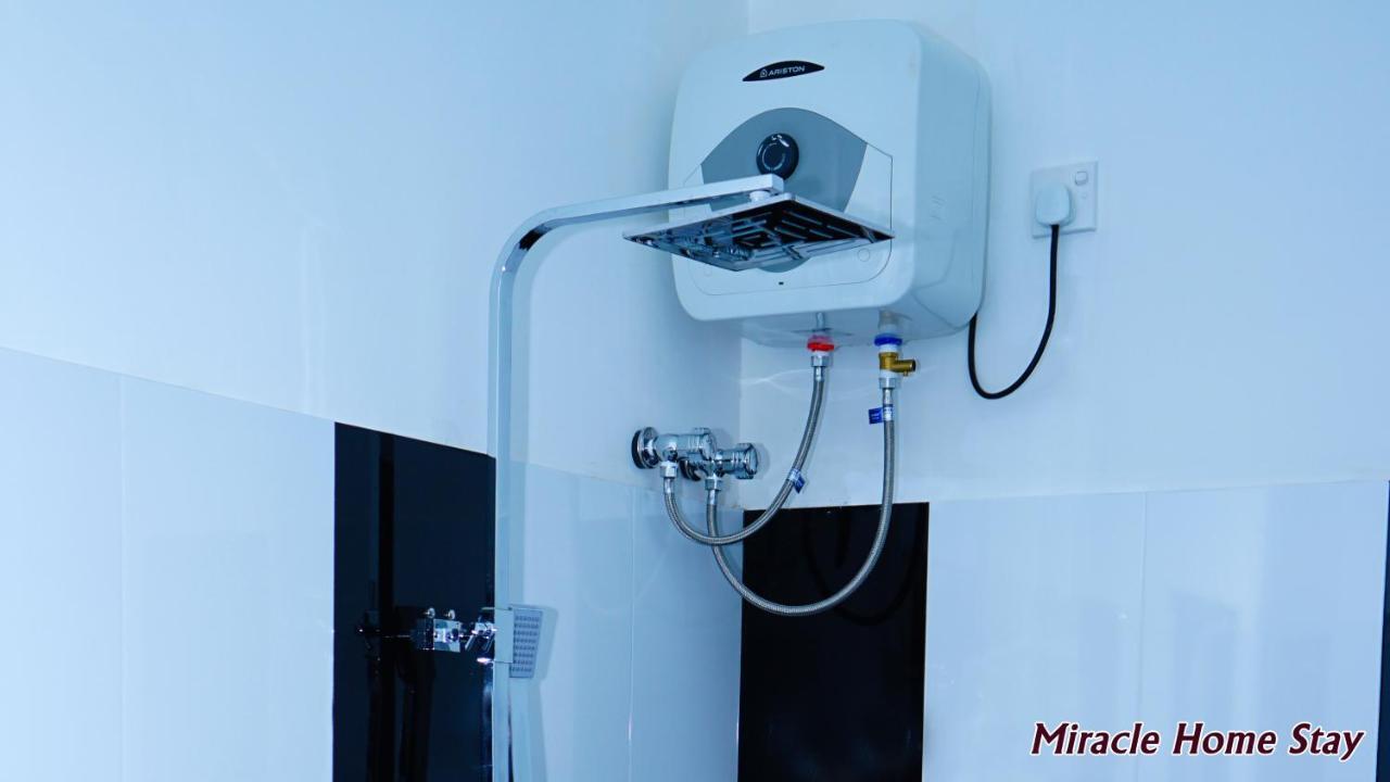 Miracle Home Stay ดัมบูลลา ภายนอก รูปภาพ